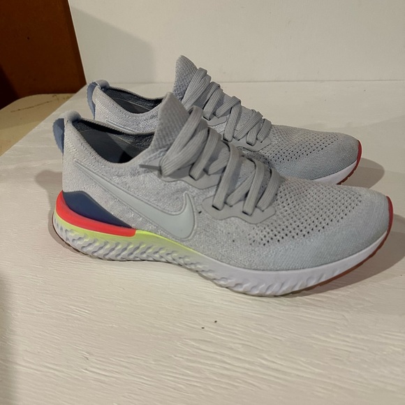 Nike epic react flyknit sneakers 8 - Picture 1 of 9